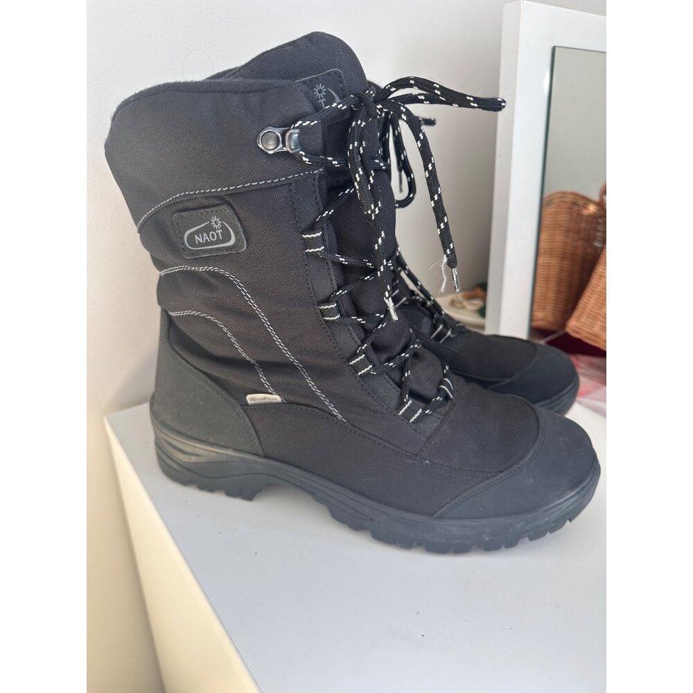 Naot Stratton Boots Euro 42 Mens 8.5 Womens 10 Ice Grip‎ Snow Midcalf Waterproof
